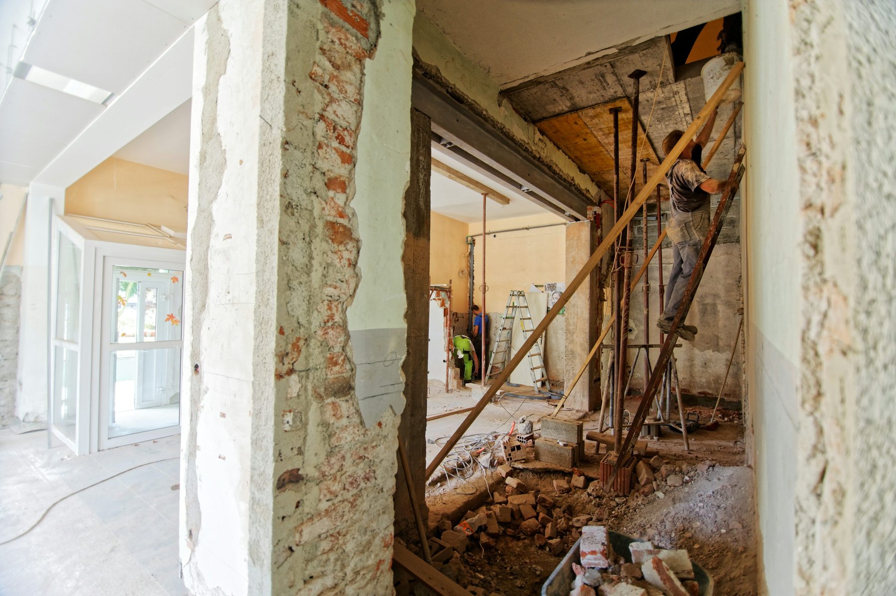 Bright Columbus Ohio renovation space ready for construction cleanup
